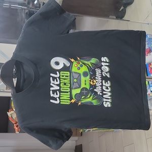 Gaming shirt